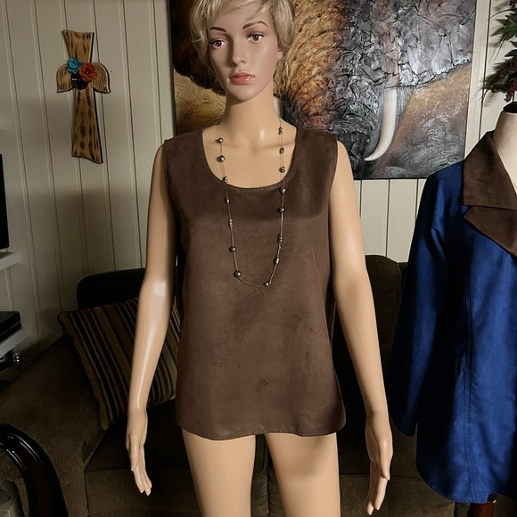 Dianaira • Size 12 • 3 Piece Outfit • Leather • Blazer/Blouse/Pants • Brown/Blue - Picture 12 of 16